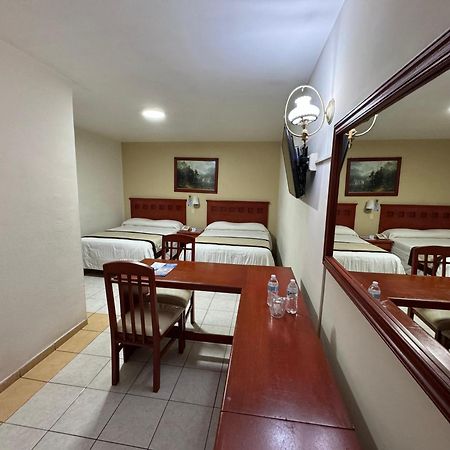 Hotel Nv Zapopan Buitenkant foto